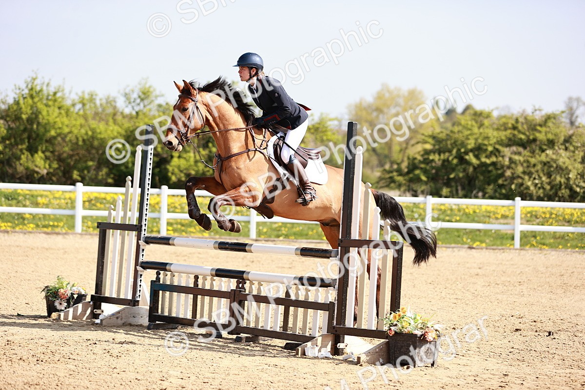  - Class 21 - Senior British Novice - 90cm