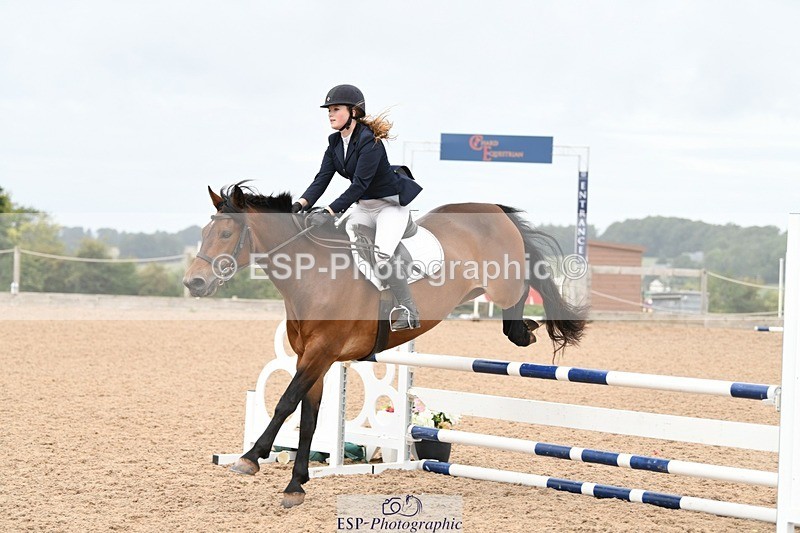 250807-111331-00518 - 90cm Round 1