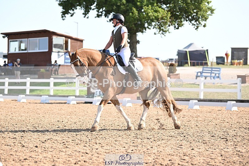 250816-101829-03342 - 048-Kirsty.ClackworthyStitch