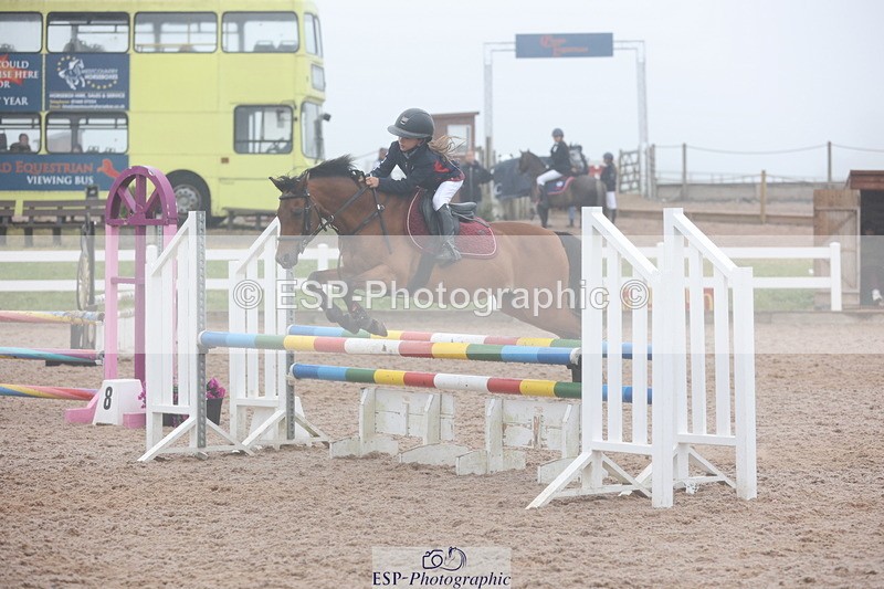 240630A-085508-11350 - Cls 30 British Novice and 80cm Open