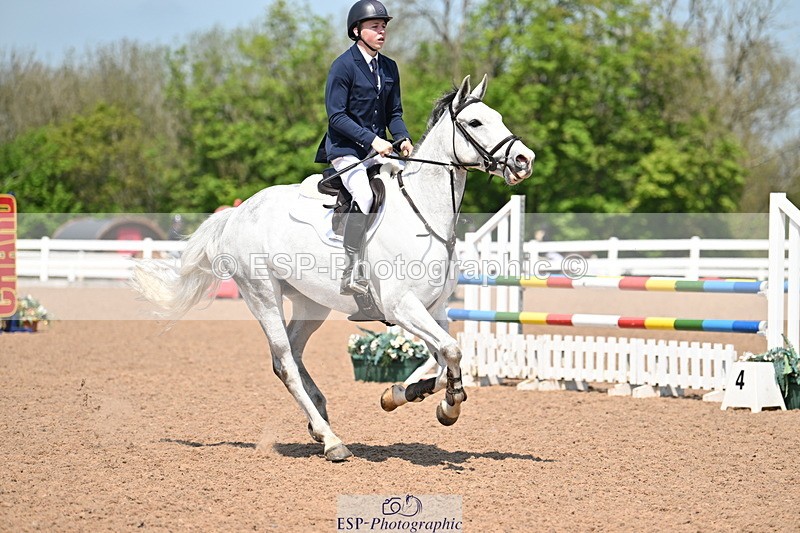 240509A-133829-02382 - Cls 4 95cm National Am Quali