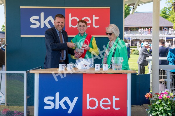 160525-Race 3-Kon Tiki-6404 - Race 3 3.13pm Sky Bet Fillies' Stakes