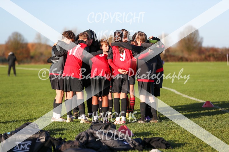 1DX20006 - 2025-11-23 FC Abbey Meads U13 Purple V Highworth Town Junior FC U13 T