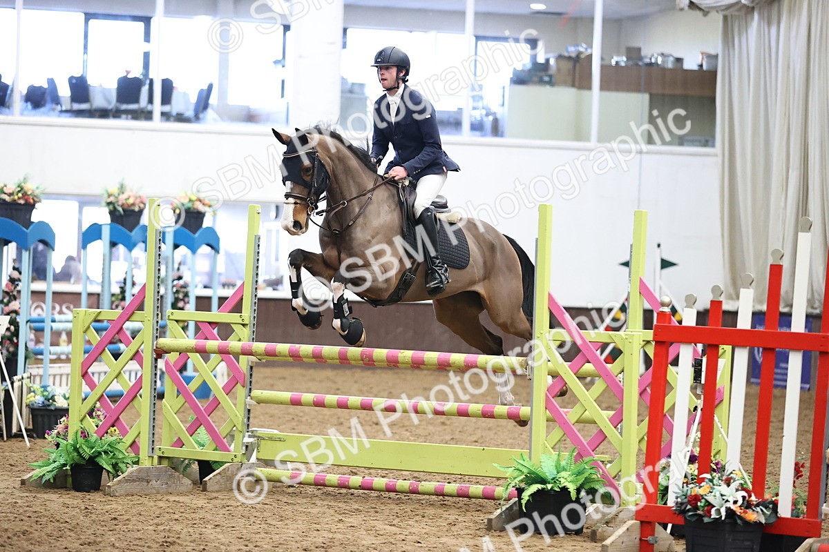 SBM_004413 - Class 15 - Joshua Jones Winter Discovery Championship Qualifier - 1.00m