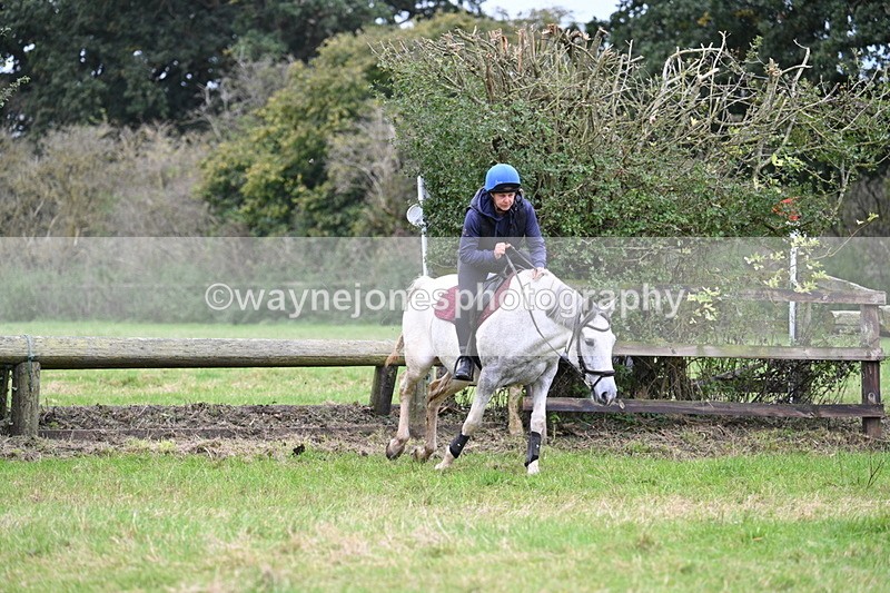 WJ7_1395 - Time at Photographer 12:35 to 13:04