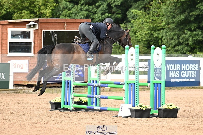 240802A-085105-03250 - Cls 21 A&B Brit Nov & 90cm Open