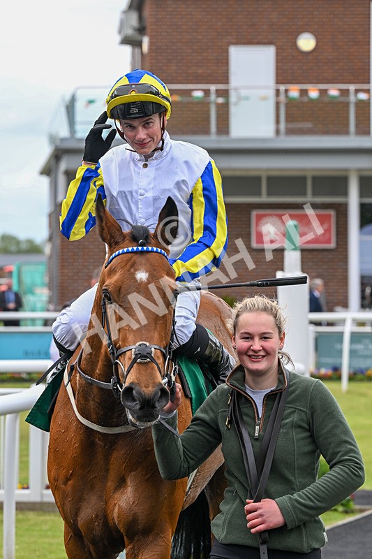 160526-Race 6-Empire Of Light-0048 - Race 6 4.47pm Sky Bet Club Handicap