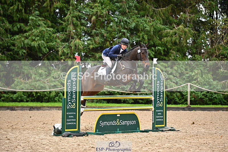 251026A-110749-23852 - D-363-Florrie.Ball