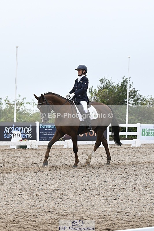 250907-151953-09058 - 108-Susan.JonesWoodlander.Summer.Breeze