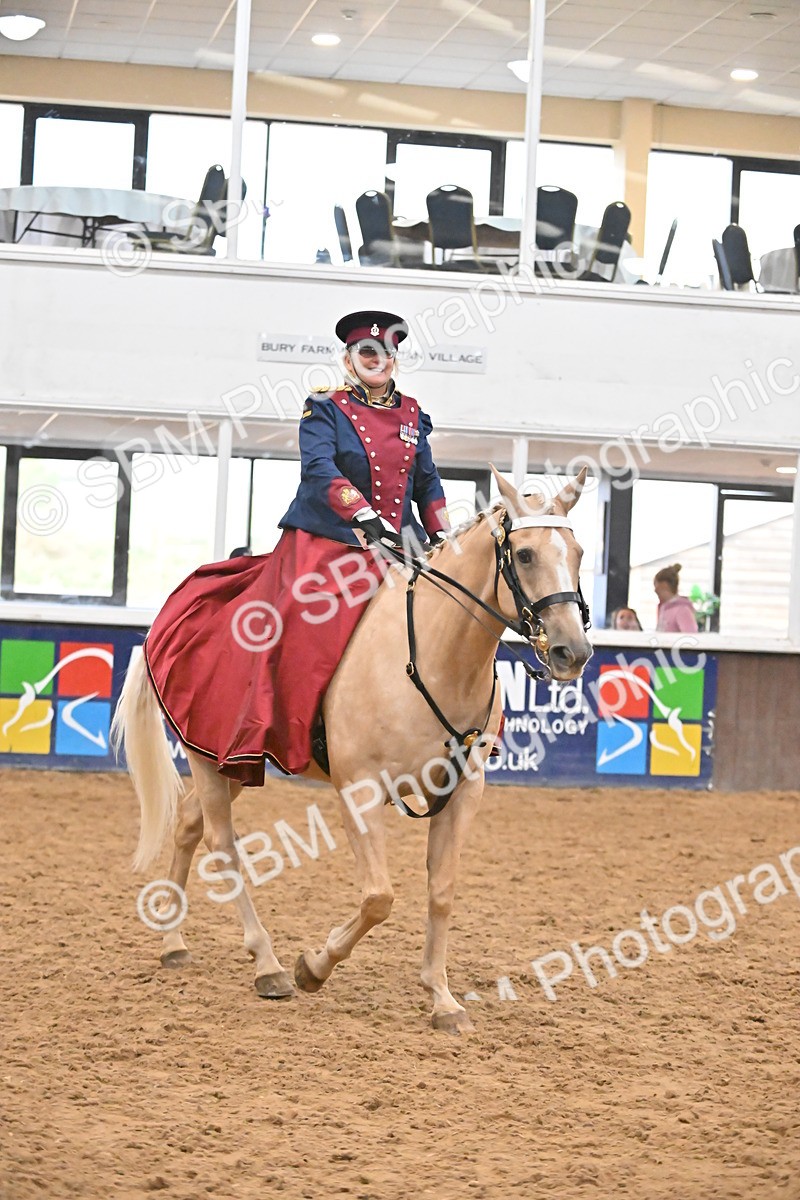 SBM_002905 - Class 35 - Ridden Concours D'elegance