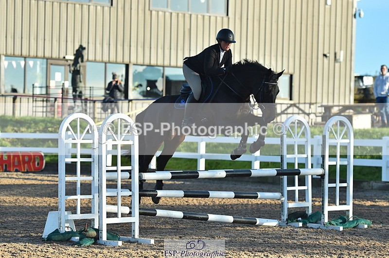 231111A-024008-01231 - Cls 9 British Novice & 90cm Open