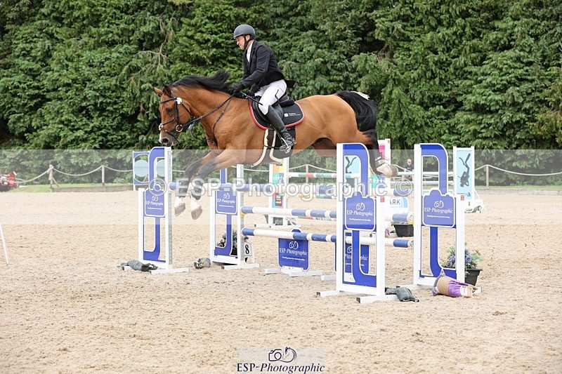 240711-161306-29366 - Cls 124 Foxhunter