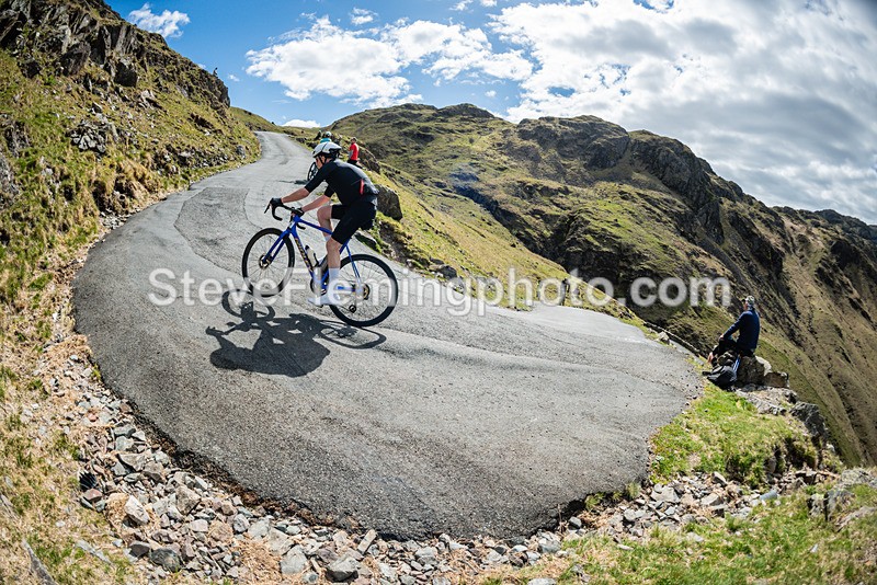 111657 - Hardknott Hairpin 11.00 - 12.00