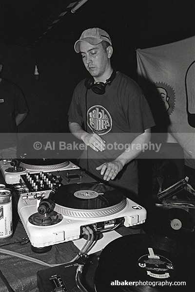 80 - Friends-&-Family @ the-roadhouse 28.06.03