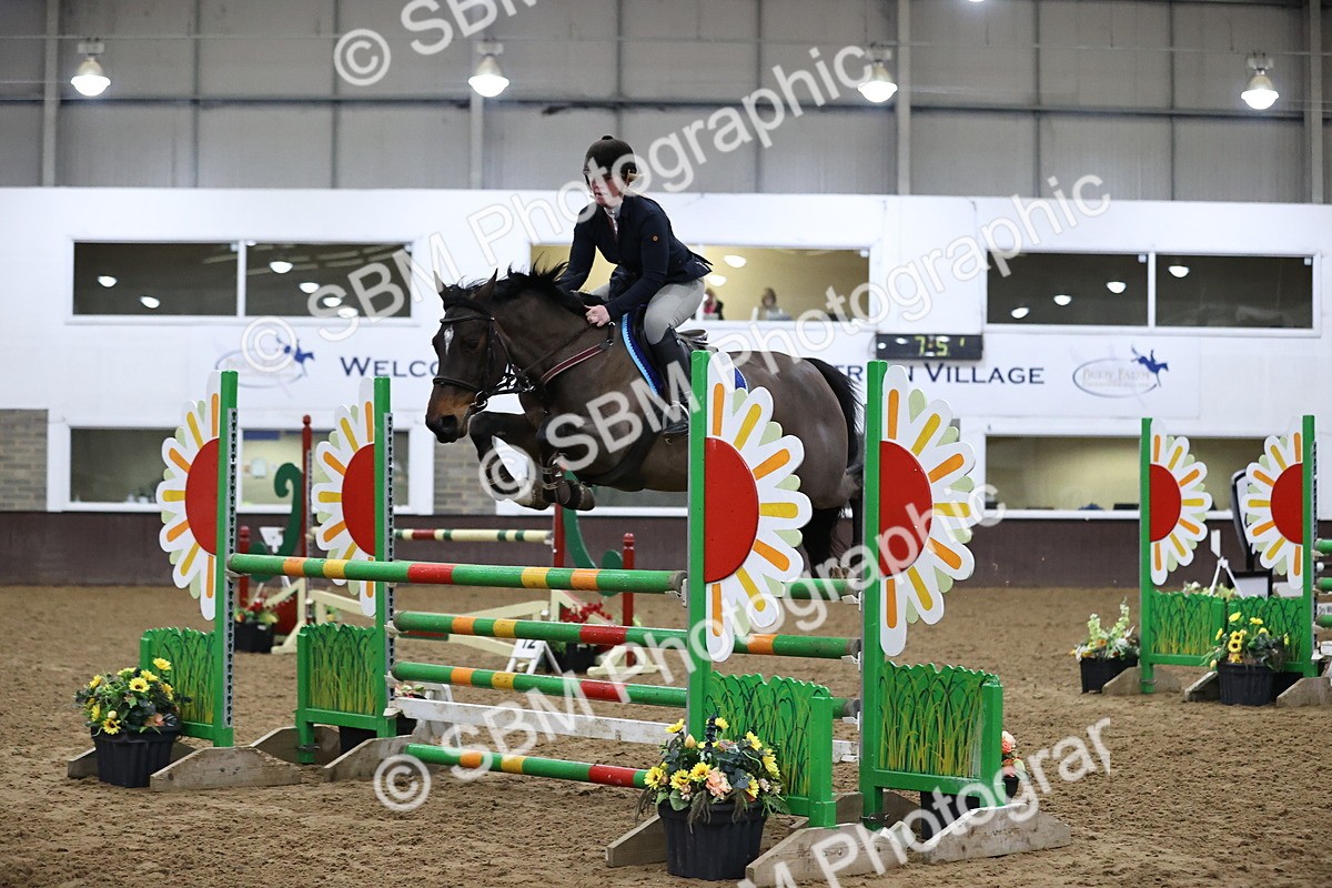 SBM_2701 - Class 9 - Senior Newcomers/ 1.10m Open