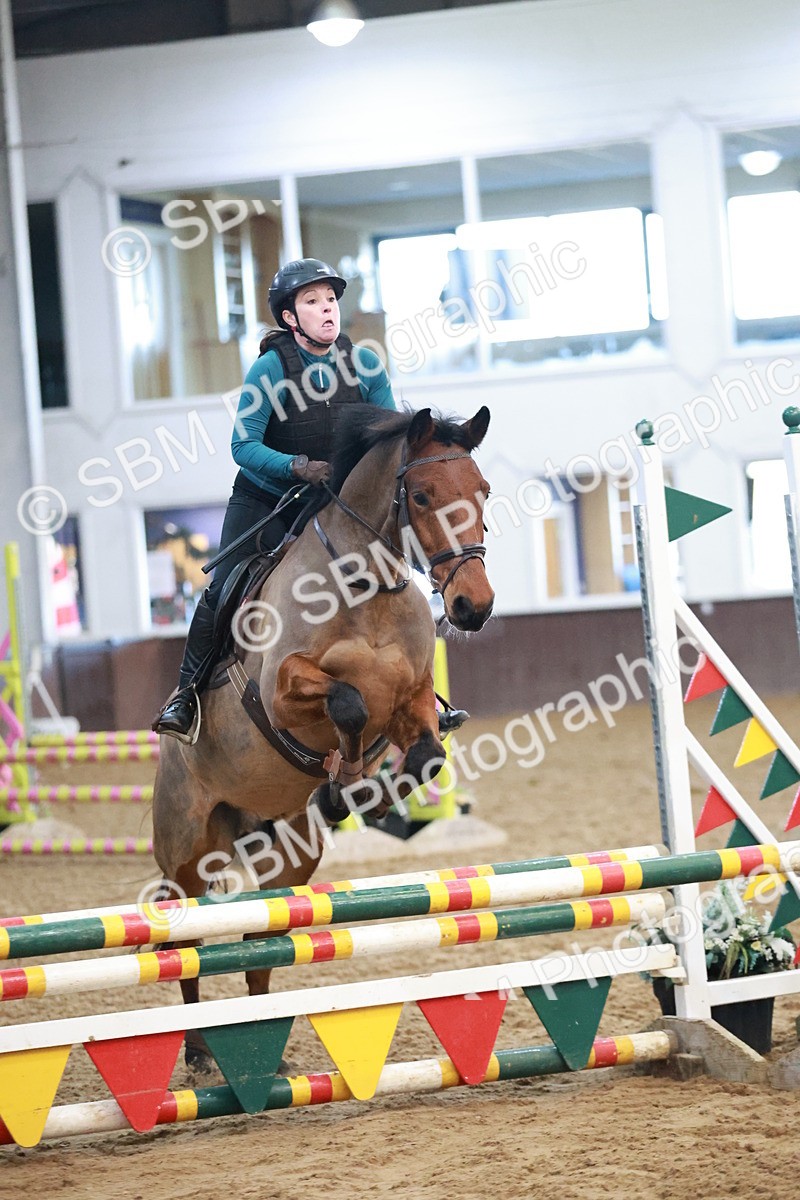 SBM_000090 - Class 1 - Clear Round 80cm - 90cm - 1.00m