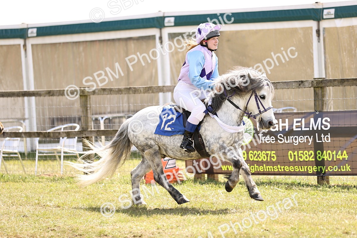 SBM_16776 - Dinky Derby