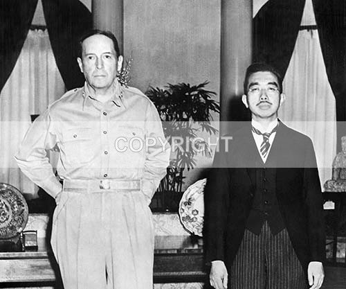 (JA-40)  Surrender - Japanese Royals
