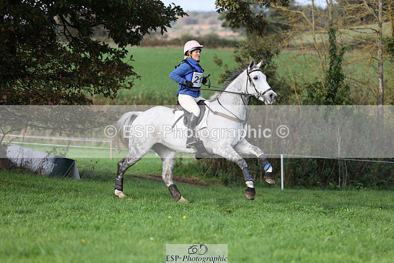 241025-150619-09213 - 212-Clare.Chamberlayne-STARLINER