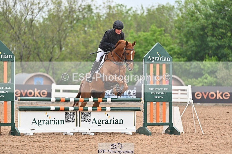 260508-091011-04340 - Cls 17 British Novice and 90cm Open