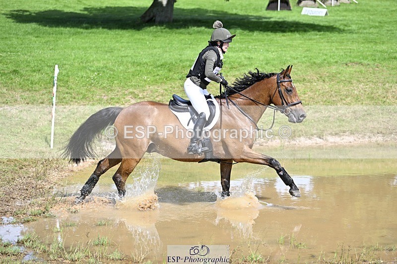 240803-152743-08518 - 180-Annalise_Olson-ROSS_DUFF_REILLY