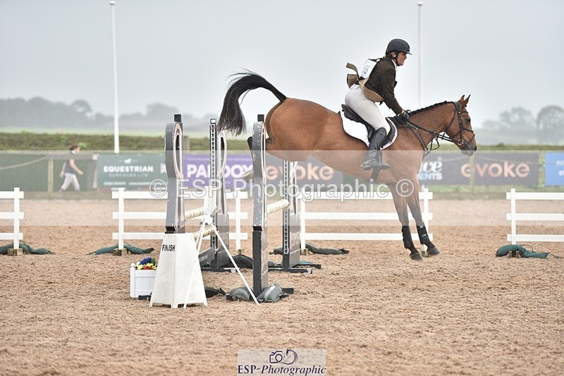 250830-120030-00878 - B-066-Katie.Ingram