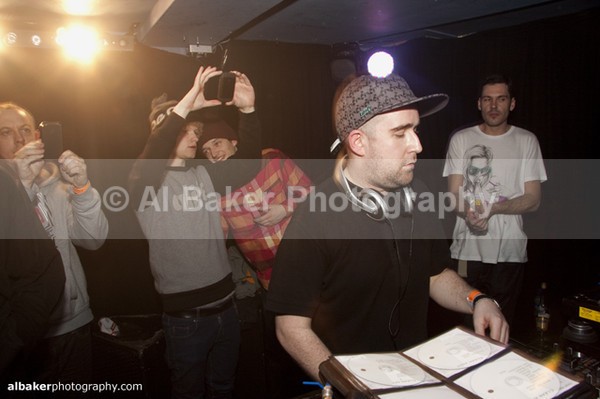 125 - Hit & Run @ factory251 19.12.11