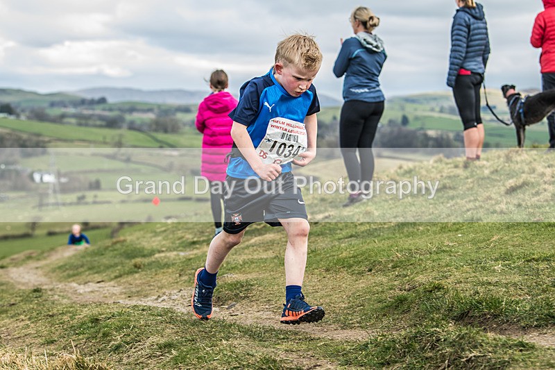 Helm Hill U9-10 - Kendal Winter League Helm Hill Under 9 Fell Race Sunday 16th March 2025