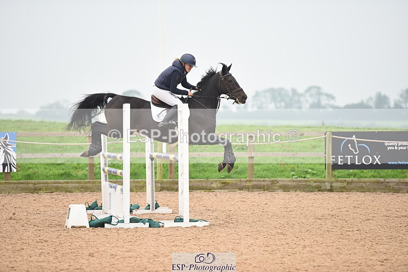 230916A-163834-05598 - Cls 19 Snr 1.10m Derby