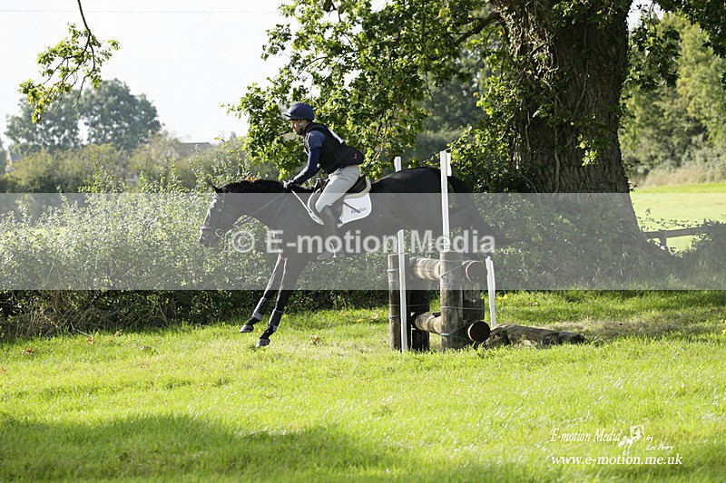  WWHT 171021 3200 - Intermediate (0.90m)  17/10/21