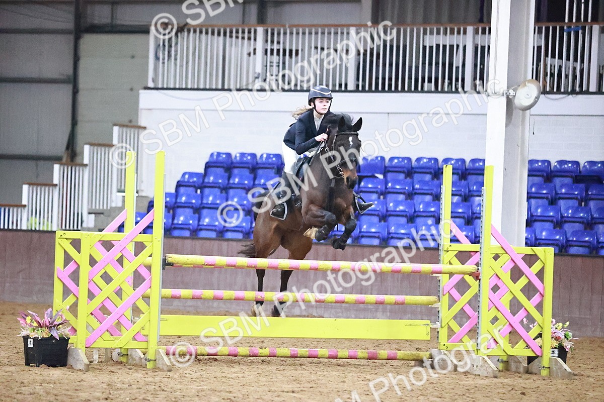 SBM_003231 - Class 13 - Blue Chip Pony Newcomers 1.00m