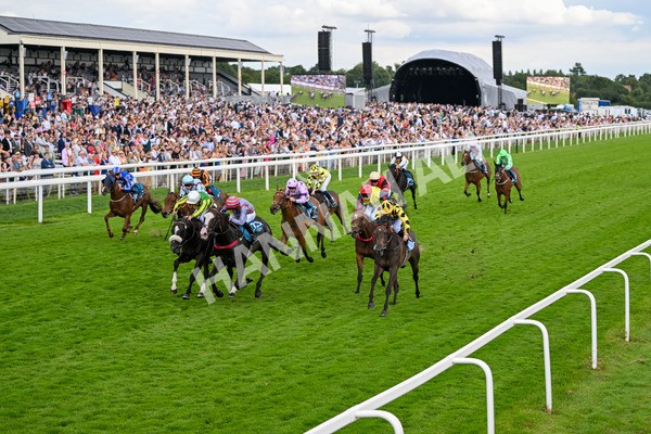270724-Race 7-Finn Ironside-7614 - Race 7 5.40pm Sky Bet Extra Places Every Day Handicap