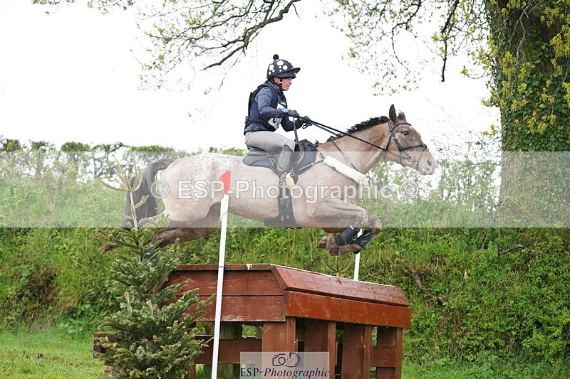 250418-121652-02571 - 055-Holly.Day-MUSTANG