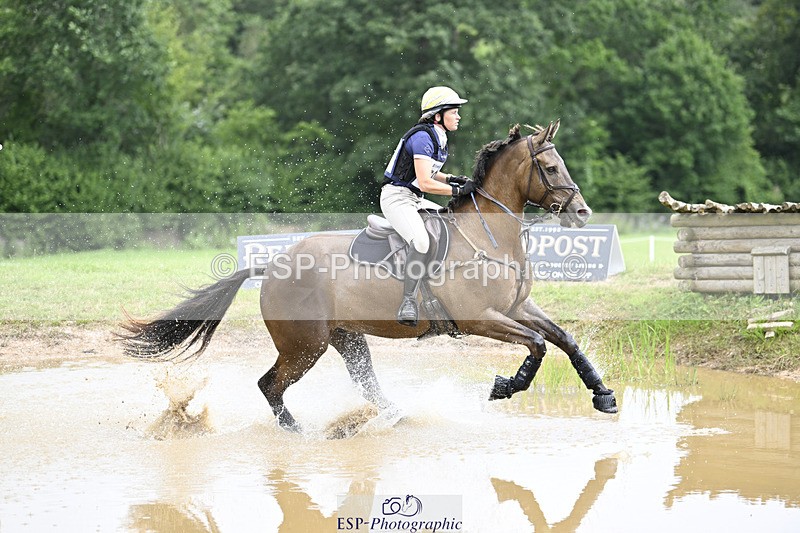 240804-133338-15221 - 505-Kate_Jupp-TEMPLEBREADYS_ROYAL_SPIRIT