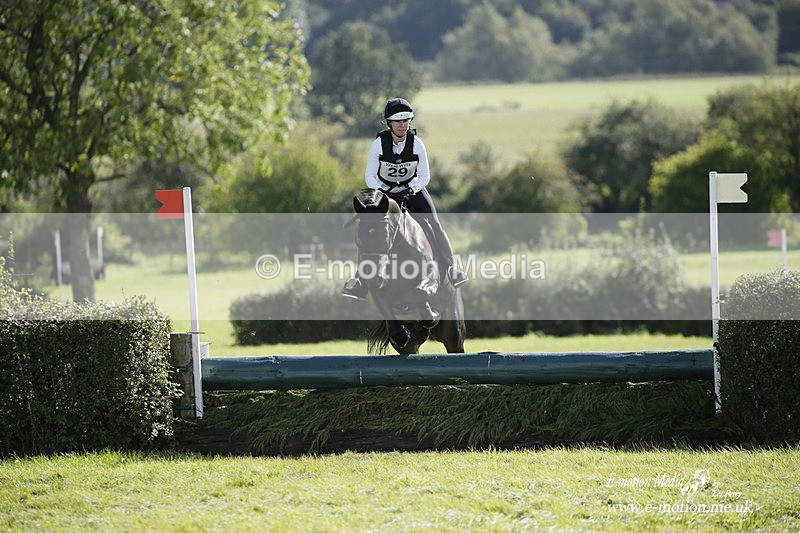  WWHT 031021 2978 - Intermediate (0.90m)  03/10/21