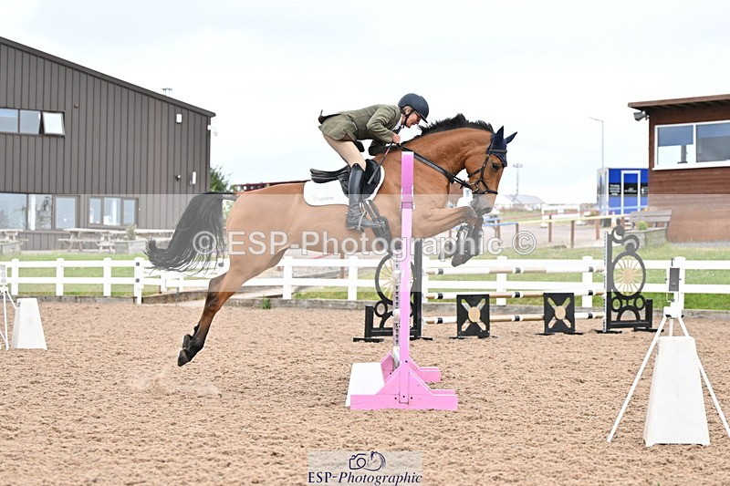 240703A-124034-00323 - Cls 04 Snr Newc & 1.10 Open