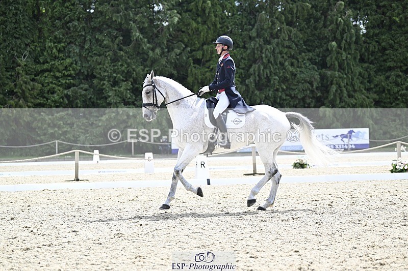 000101-193642-04004 - 421-ASK_FOR_MANCHIER-Tom_Jackson