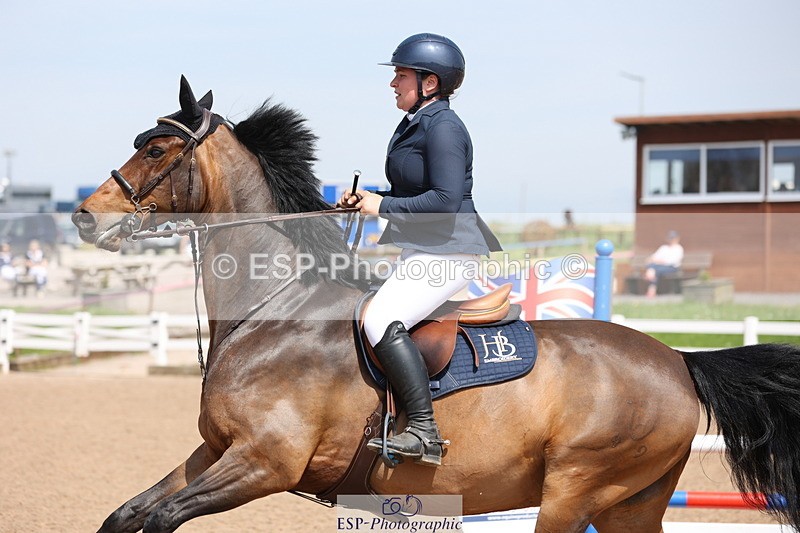 240510A-143956-07770 - Cls 17 1.05m National Am Quali