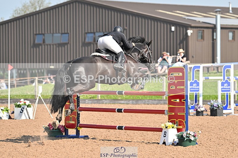 240512A-092821-16717 - Cls 47 Snr 1.20m Open