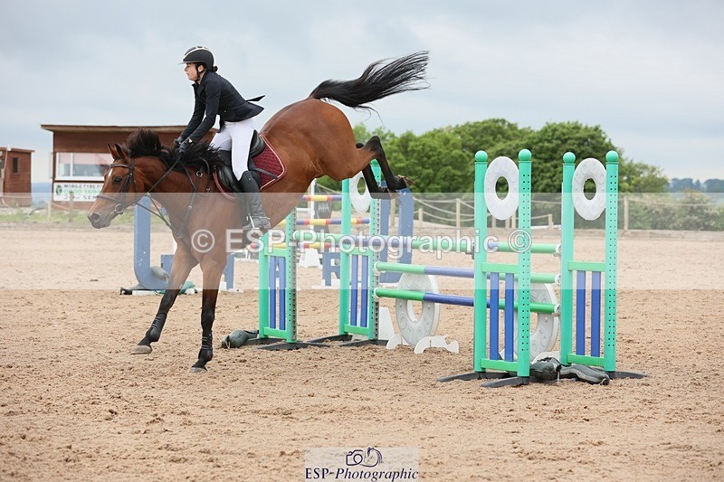 250524-103119-04244 - Cls 13  A&B 1.05m & 1.10m open