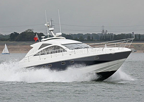 120714 UHURU FAIRLINE TARGA 47 WT7A5330 - Motorboats - Hardtop