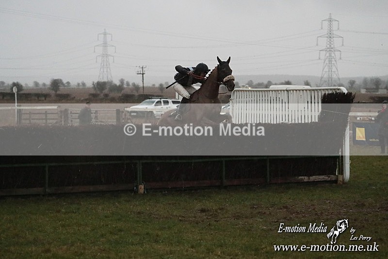 PtP 260125 1281 - Cocklebarrow Point-to-Point racing with the Heythrop Hunt 26/01/25