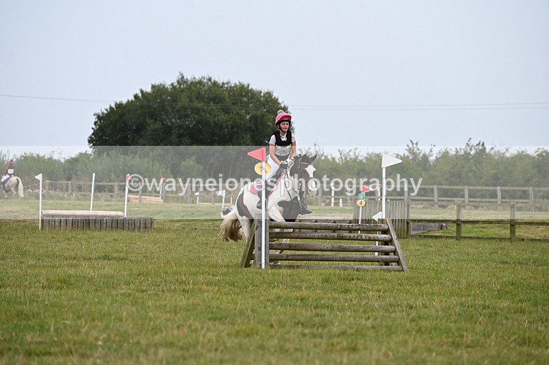 WJ6_3298 - 80cm XC Time 15:45 to 16:02