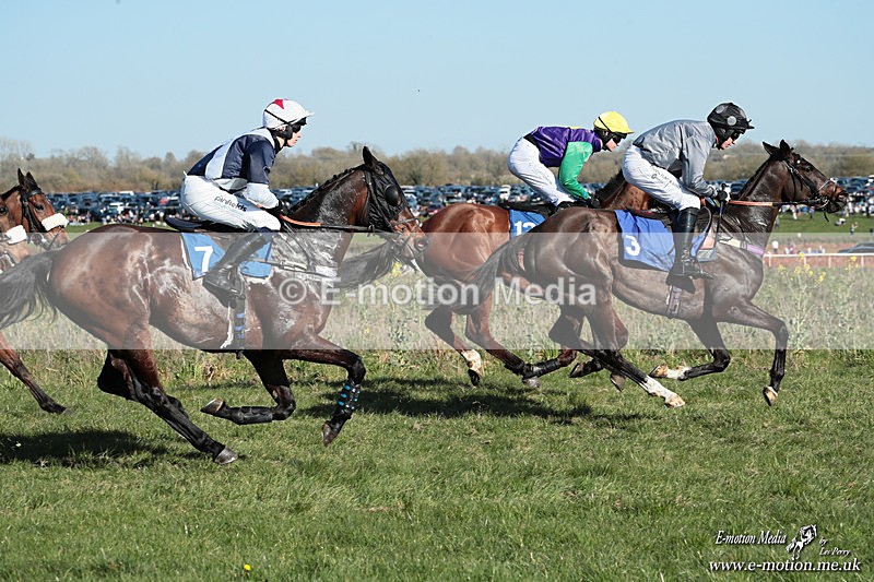 PtP 210326 699 - VWH Cirencester Races 21/03/26