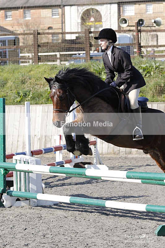 _EST0433 - Bourne Valley Riding Club Winter Showjumping 27/03/22