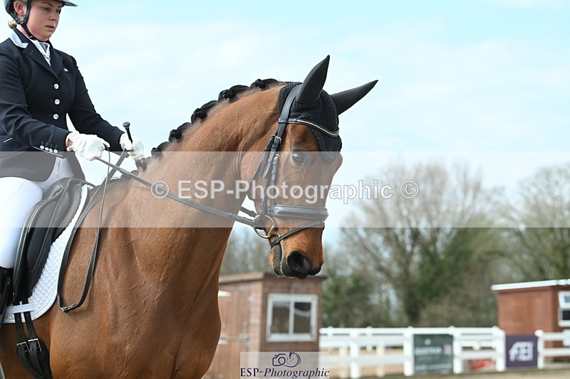 250403-103138-01424 - 036-Abbie.Newbury-Seagry.Viceroy