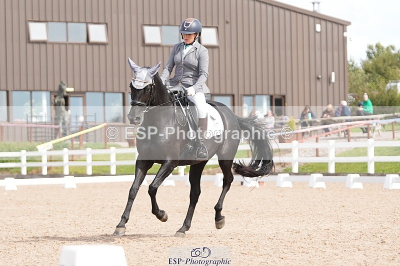 250906-120432-01699 - 011-Lee-Anne.PineMay.diamond