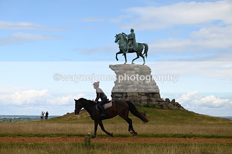 DSC_8462 - Time at Statue 13:52 to 14:33