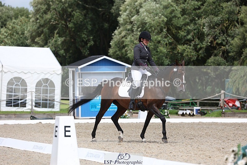 230812-135334-04333 - Cls 5 Novice Bronze 13.40 to 14.45 break