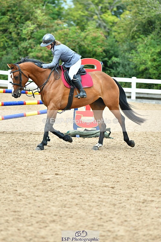 230813A-102407-11421 - Cls 40 A&B Senior Discovery & 1m Open